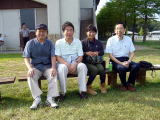 左から：山崎、市村氏、藤熊さん、金森氏