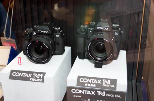 contax02