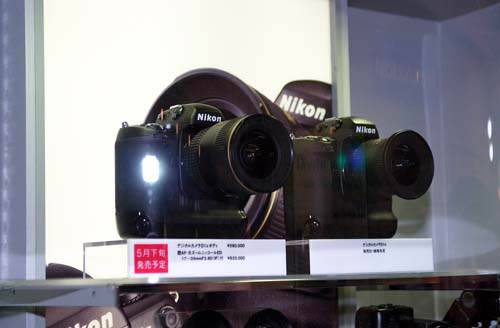 nikon02