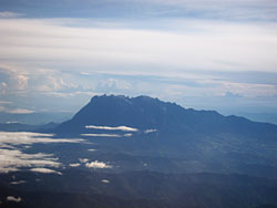 キナバル山