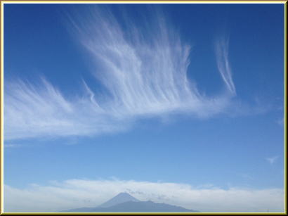 富士山と雲