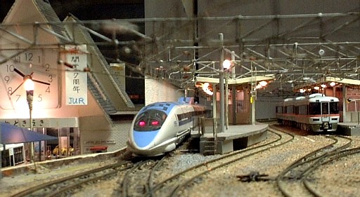 記念列車の出発