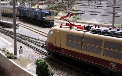 �Q�O�Q�O�N����Ԃ̓����E�E�E�E