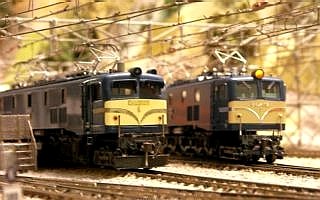 EF58の併走
