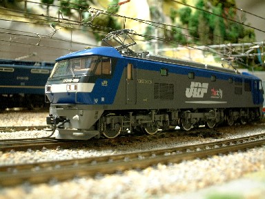 通過列車はEF210・・・・・