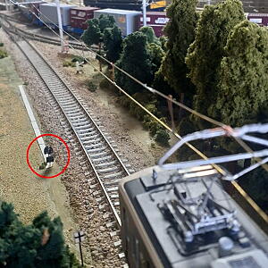 �W���O�ԓ����M���@�E�E�E�E