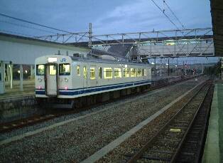 小野田駅にて、その2