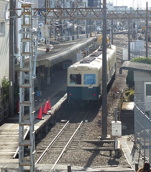 ナロー車両終着桑名駅