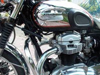 W650ɂ񂽂덆