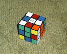 ���[�r�b�N�L���[�u